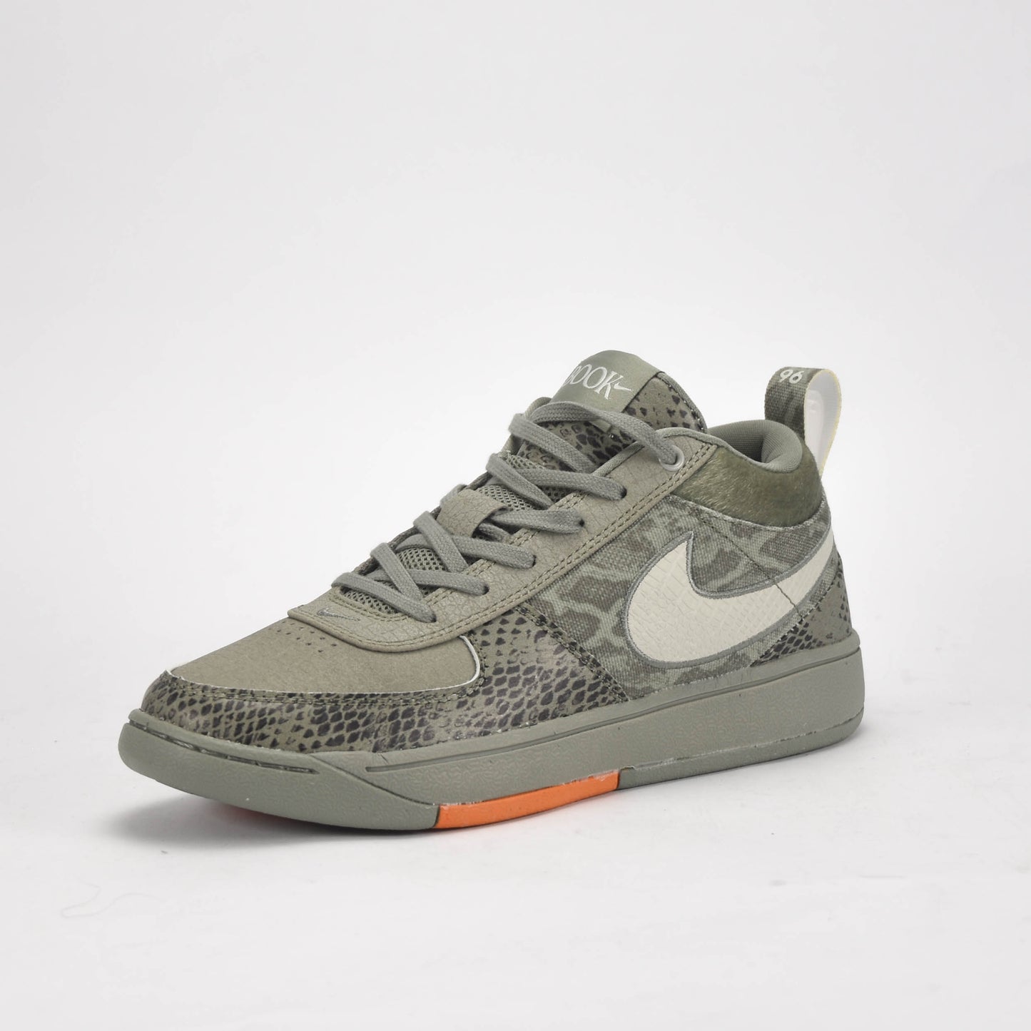 Nike Book 1