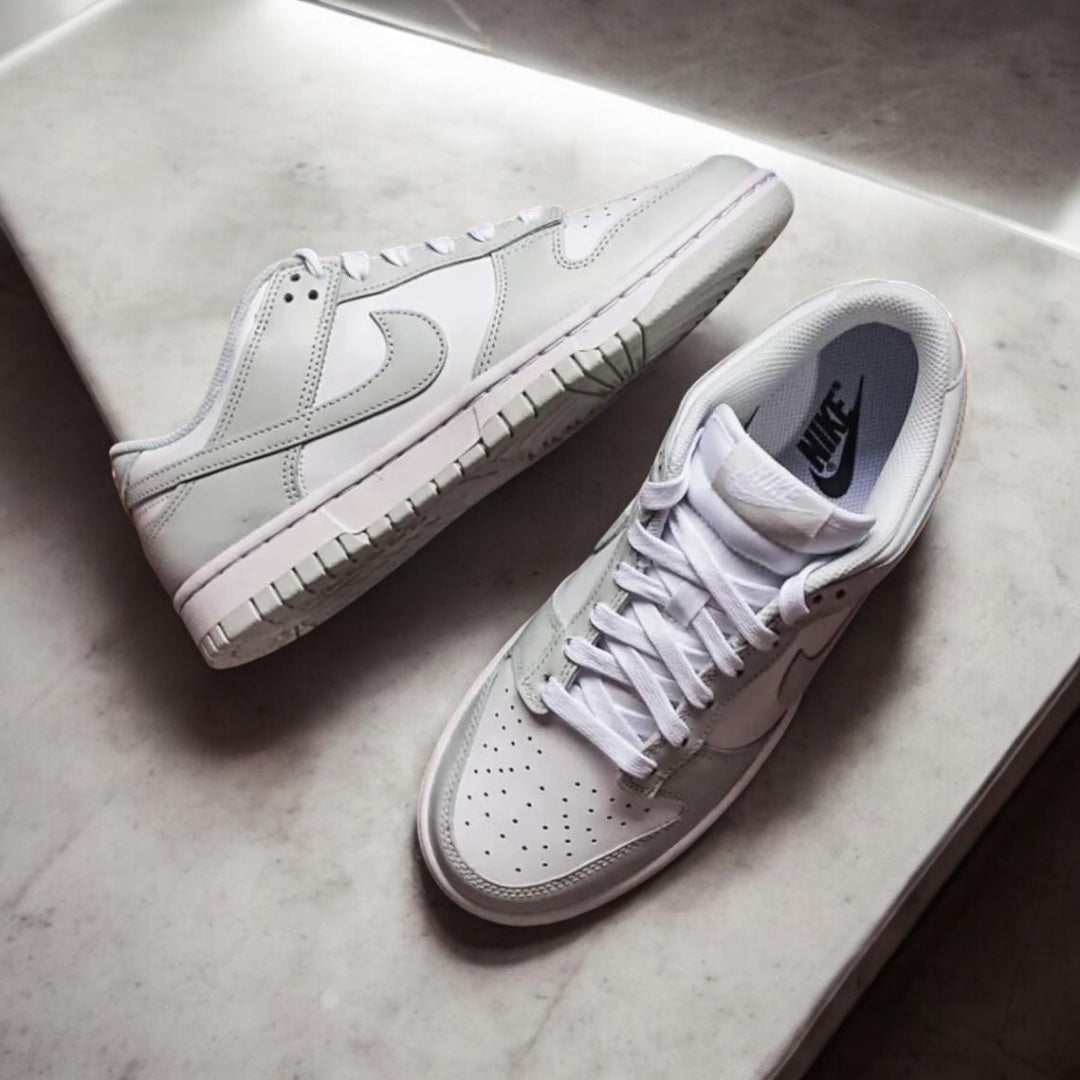 NIKE DUNK GREY