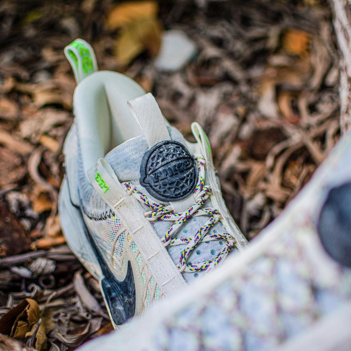 Nike Cosmic Unity