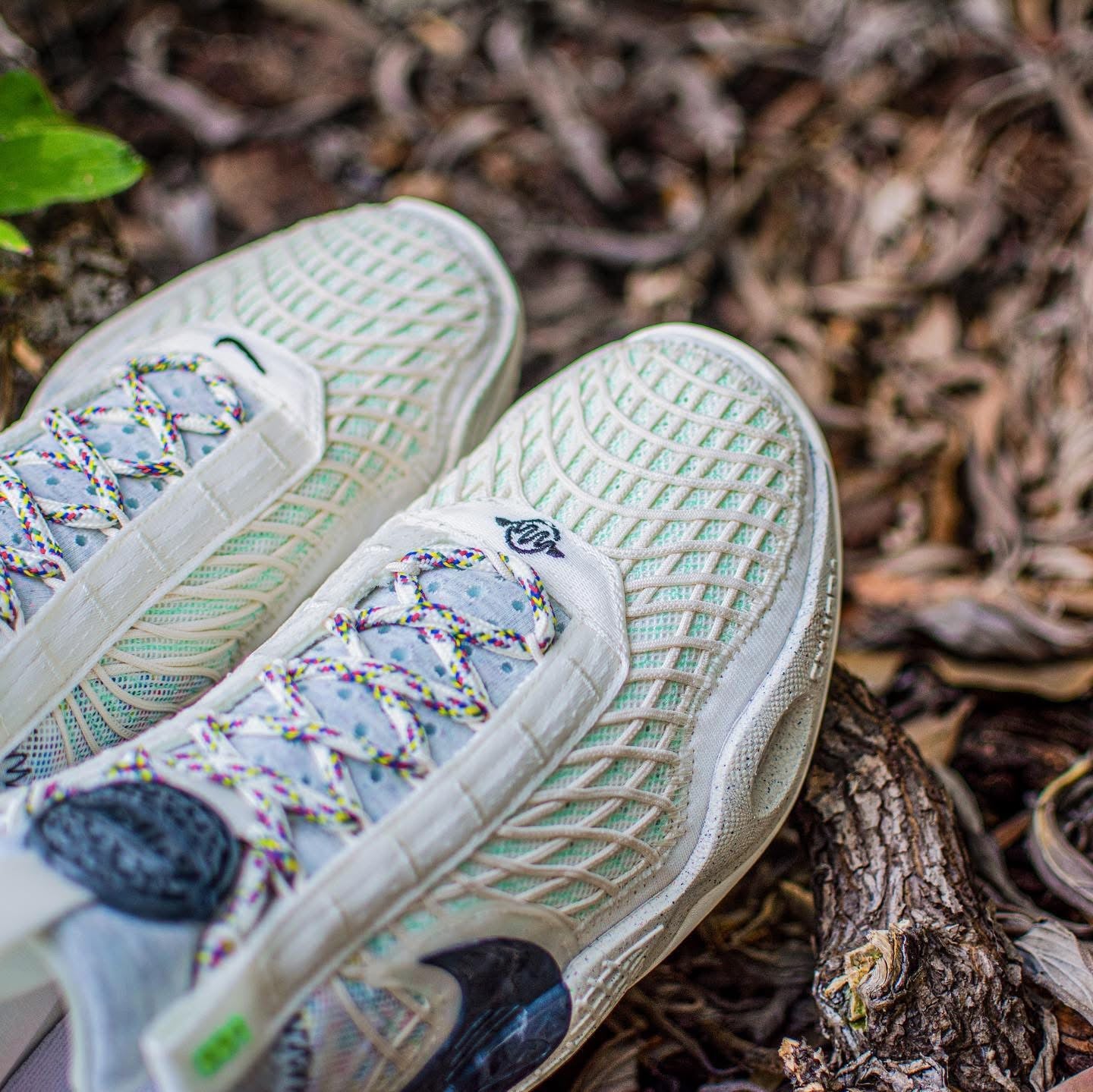 Nike Cosmic Unity