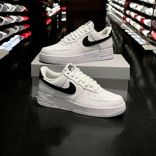 NIKE AIR FORCE 1 WB