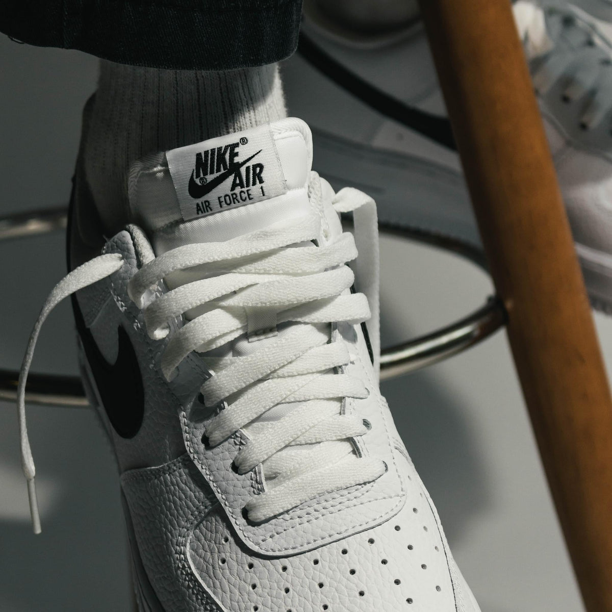 NIKE AIR FORCE 1 WB